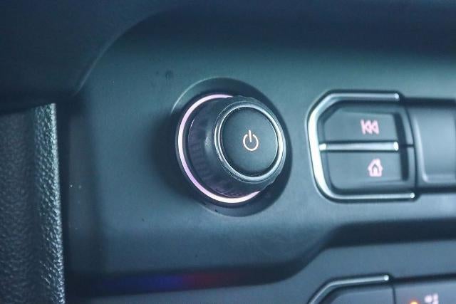 2022 Chevrolet Suburban LS