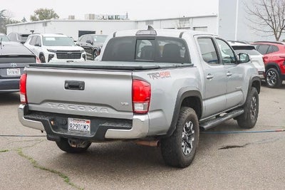 2017 Toyota Tacoma SR5