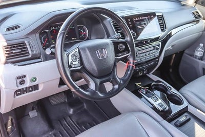2019 Honda Pilot Touring 8-Passenger