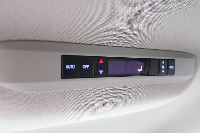 2023 Toyota Sienna LE