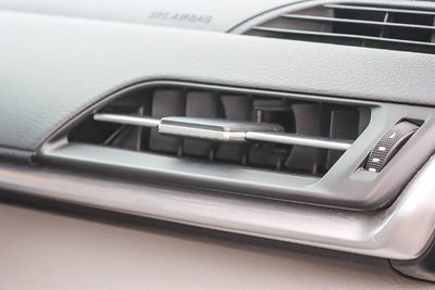 2023 Toyota Sienna LE