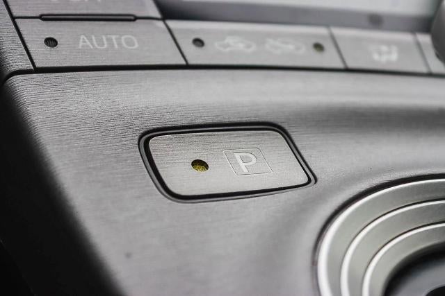 2015 Toyota Prius Four