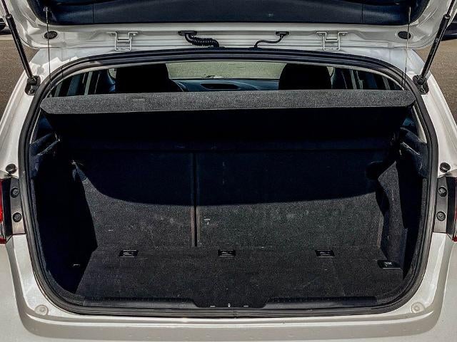 2016 Kia Forte 5-Door LX