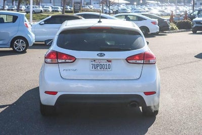 2016 Kia Forte 5-Door LX