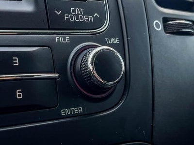 2016 Kia Forte 5-Door LX