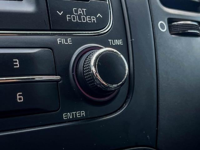 2016 Kia Forte 5-Door LX