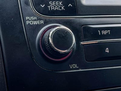 2016 Kia Forte 5-Door LX