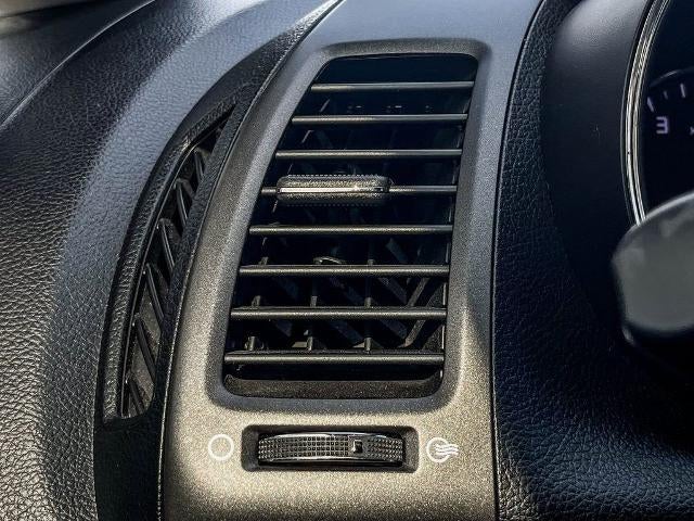 2016 Kia Forte 5-Door LX