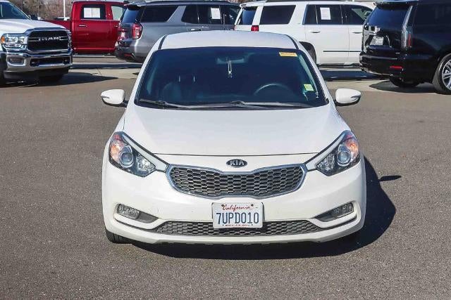 2016 Kia Forte 5-Door LX
