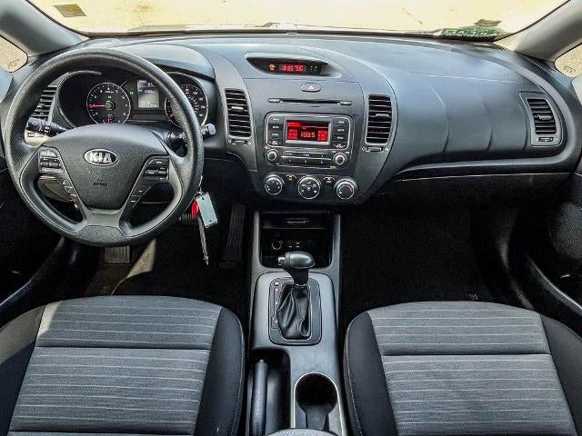 2016 Kia Forte 5-Door LX