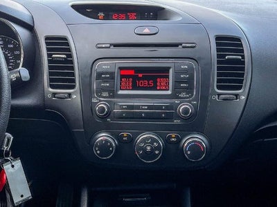 2016 Kia Forte 5-Door LX