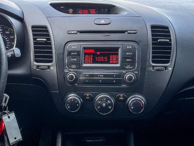 2016 Kia Forte 5-Door LX