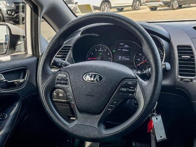 2016 Kia Forte 5-Door LX