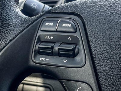 2016 Kia Forte 5-Door LX