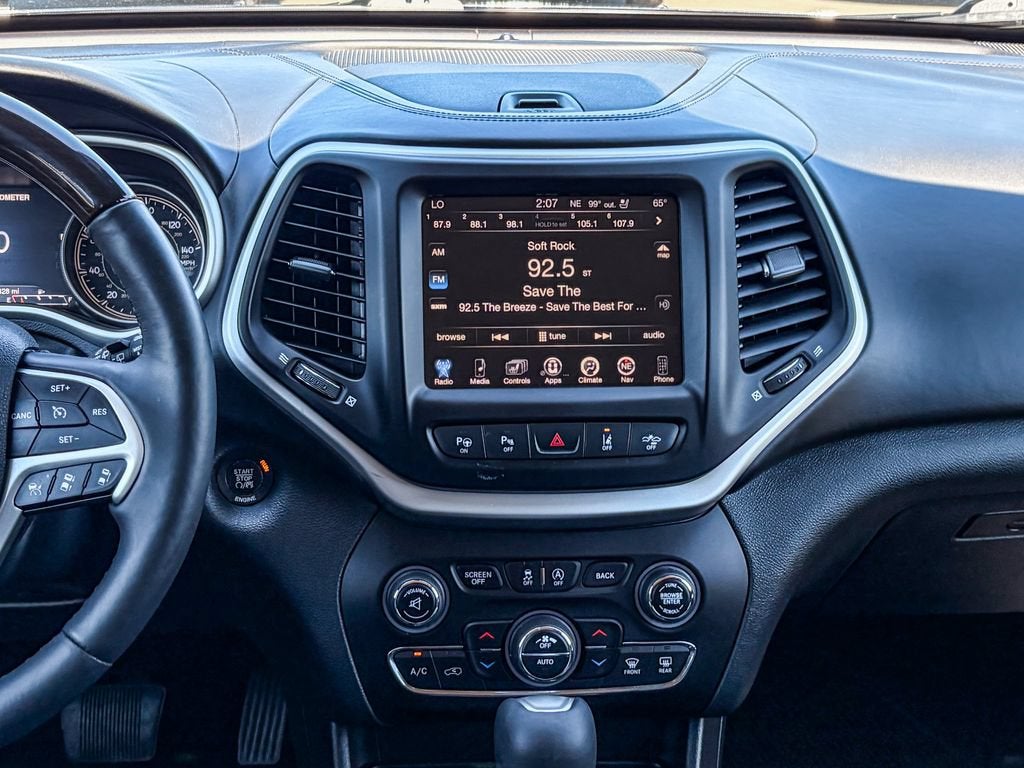 2016 Jeep Cherokee Overland
