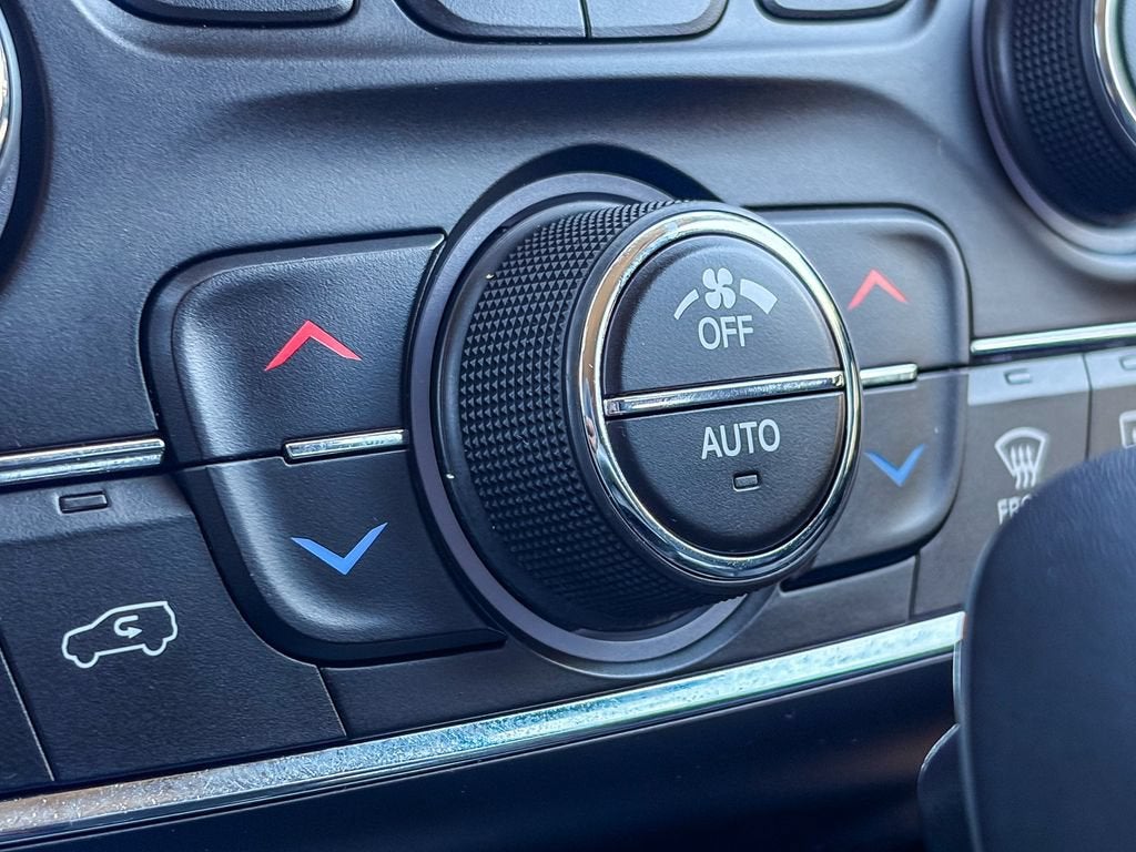 2016 Jeep Cherokee Overland