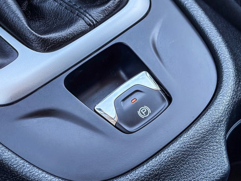 2016 Jeep Cherokee Overland