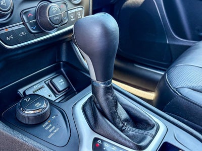 2016 Jeep Cherokee Overland