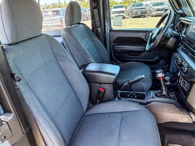 2025 Jeep Wrangler Sport