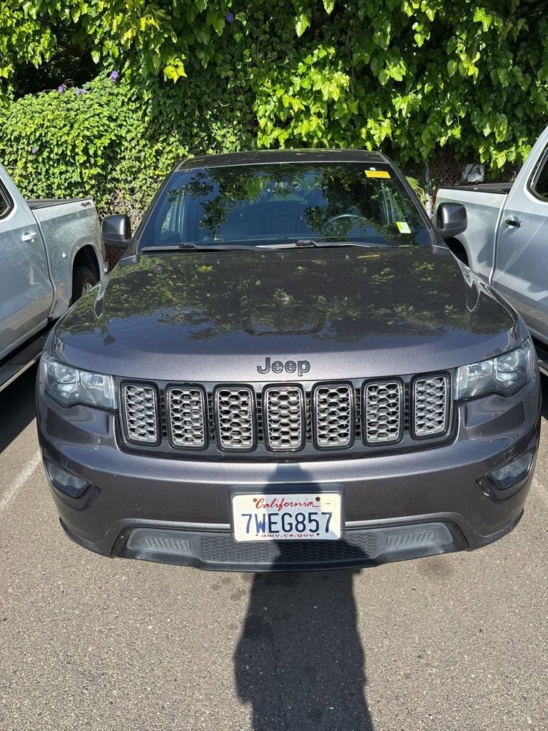 2017 Jeep Grand Cherokee Altitude