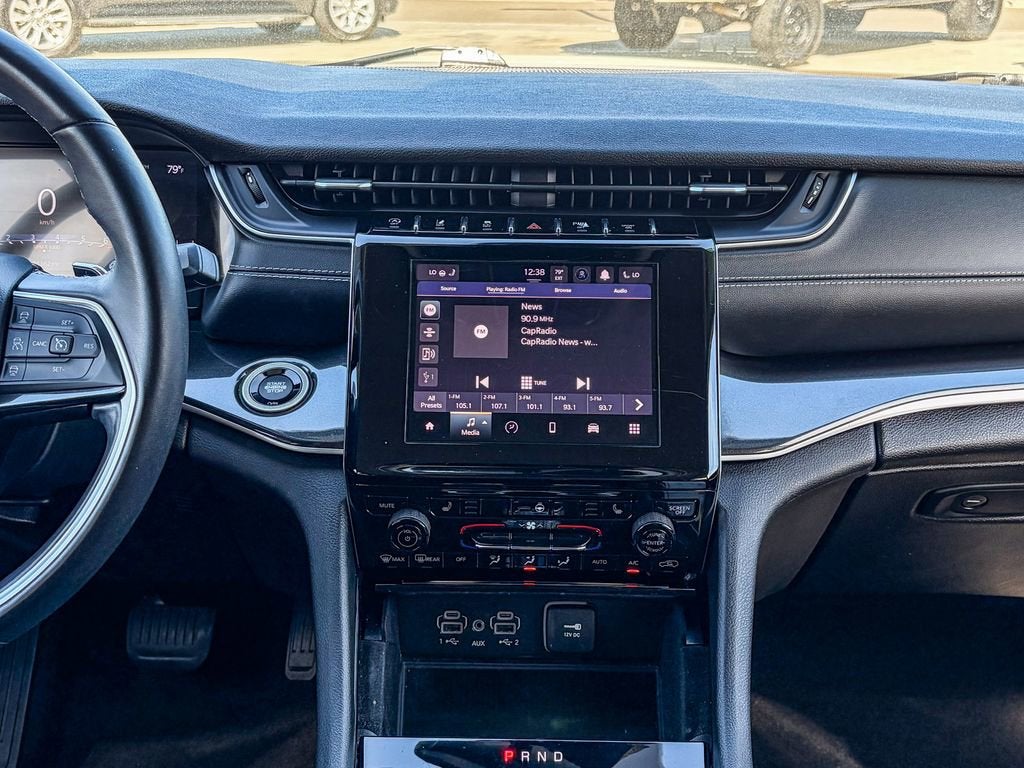 2021 Jeep Grand Cherokee L Laredo