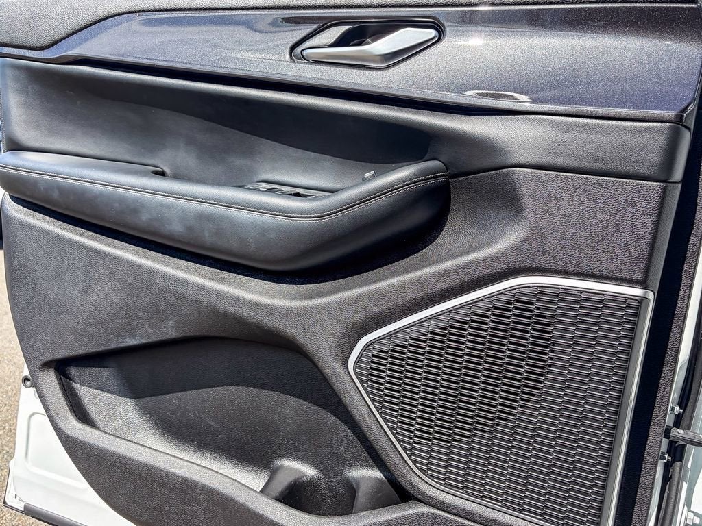 2021 Jeep Grand Cherokee L Laredo