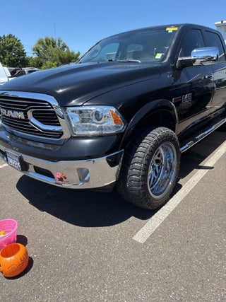 2019 RAM 1500 Classic Laramie