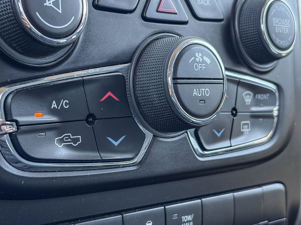 2019 RAM 1500 Classic SLT