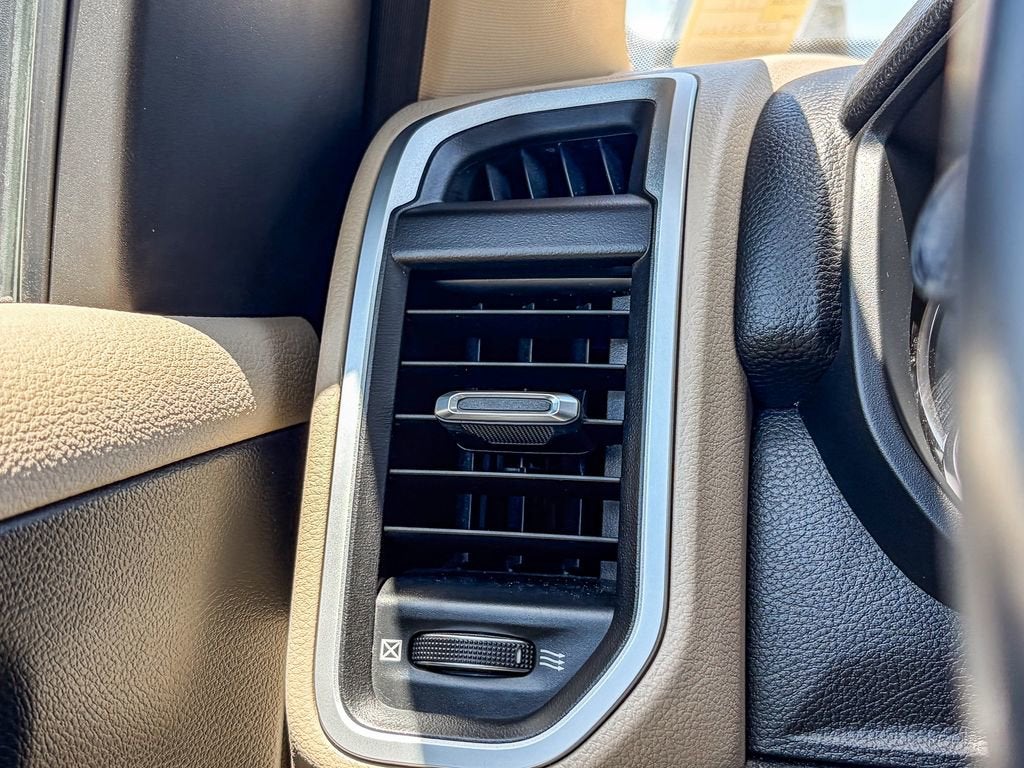 2020 RAM 1500 Big Horn Quad Cab 4x2 6'4" Box