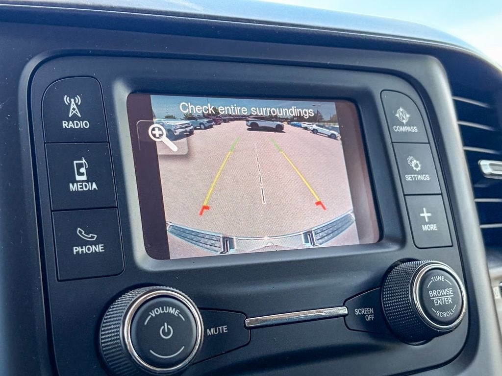 2020 RAM 1500 Big Horn Quad Cab 4x2 6'4" Box
