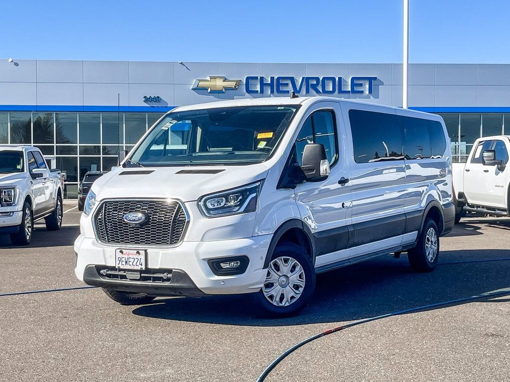2023 Ford Transit Passenger Wagon XL