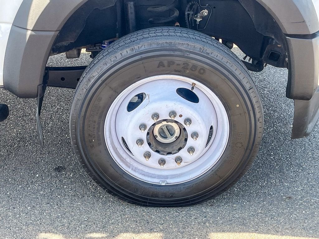 2022 Ford Super Duty F-450 DRW XL