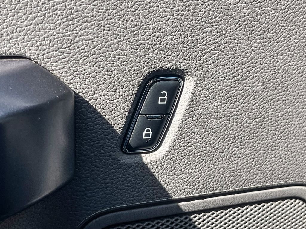 2022 Ford Super Duty F-450 DRW XL