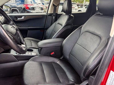 2020 Ford Escape Titanium Hybrid