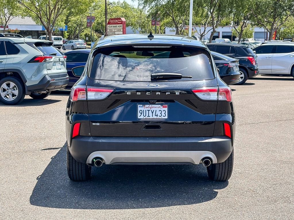 2022 Ford Escape SE