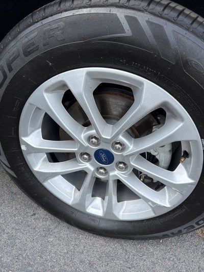 2020 Ford Escape SE