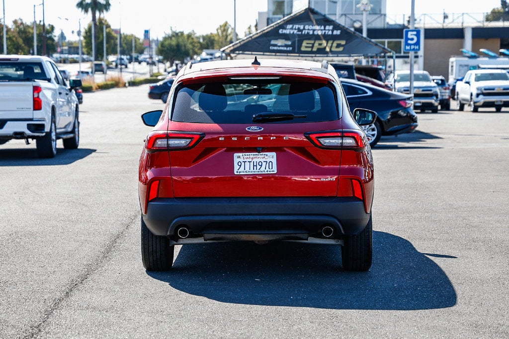 2025 Ford Escape ST-Line