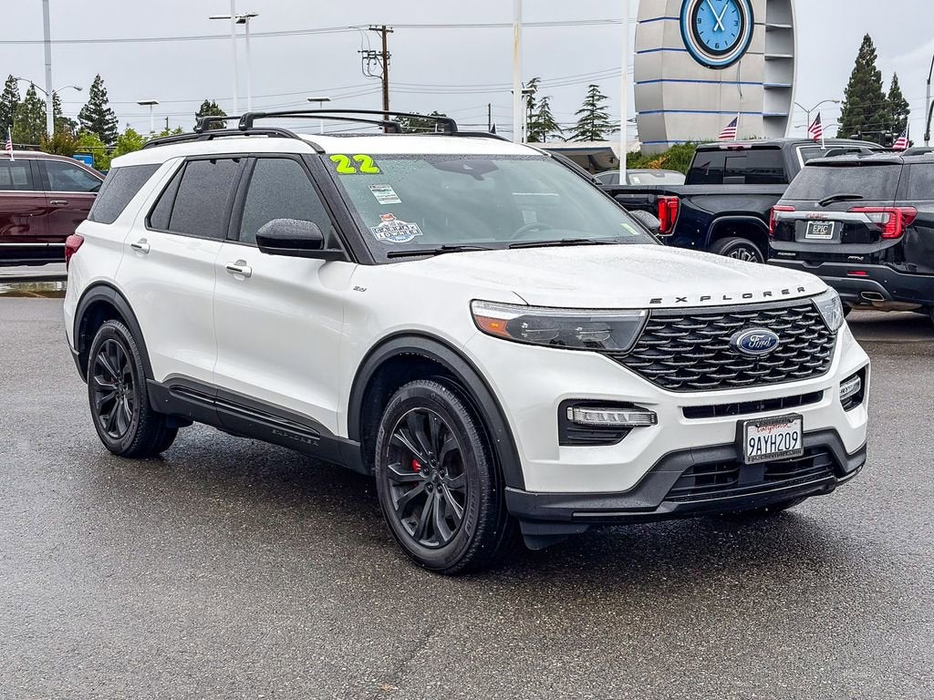 2022 Ford Explorer ST-Line