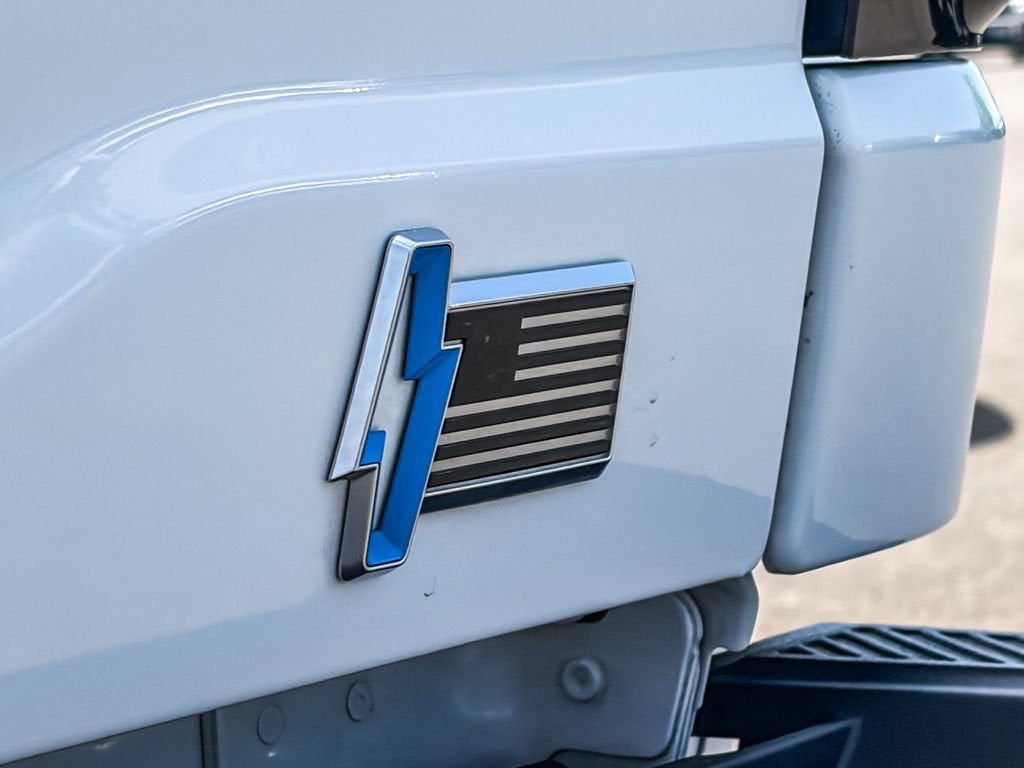 2024 Ford F-150 Lightning Flash