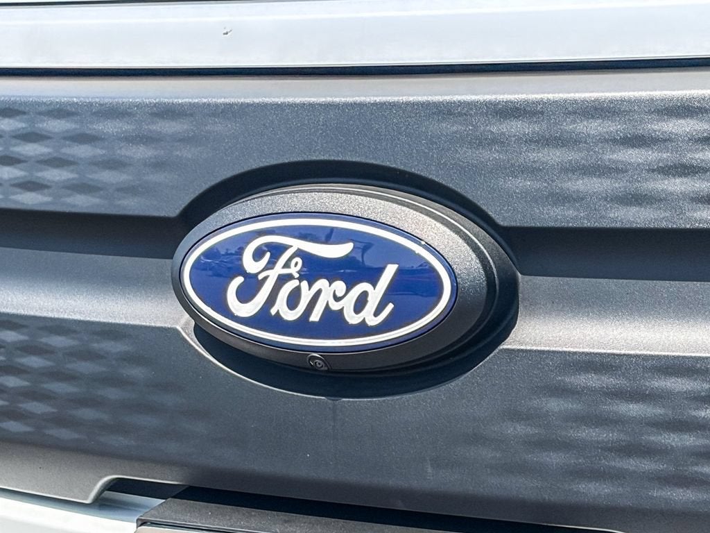 2024 Ford F-150 Lightning Flash
