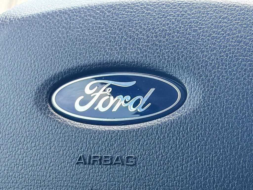 2024 Ford F-150 Lightning Flash
