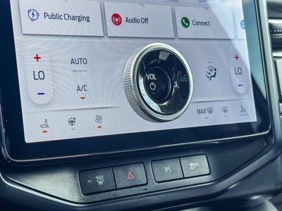 2024 Ford F-150 Lightning Flash