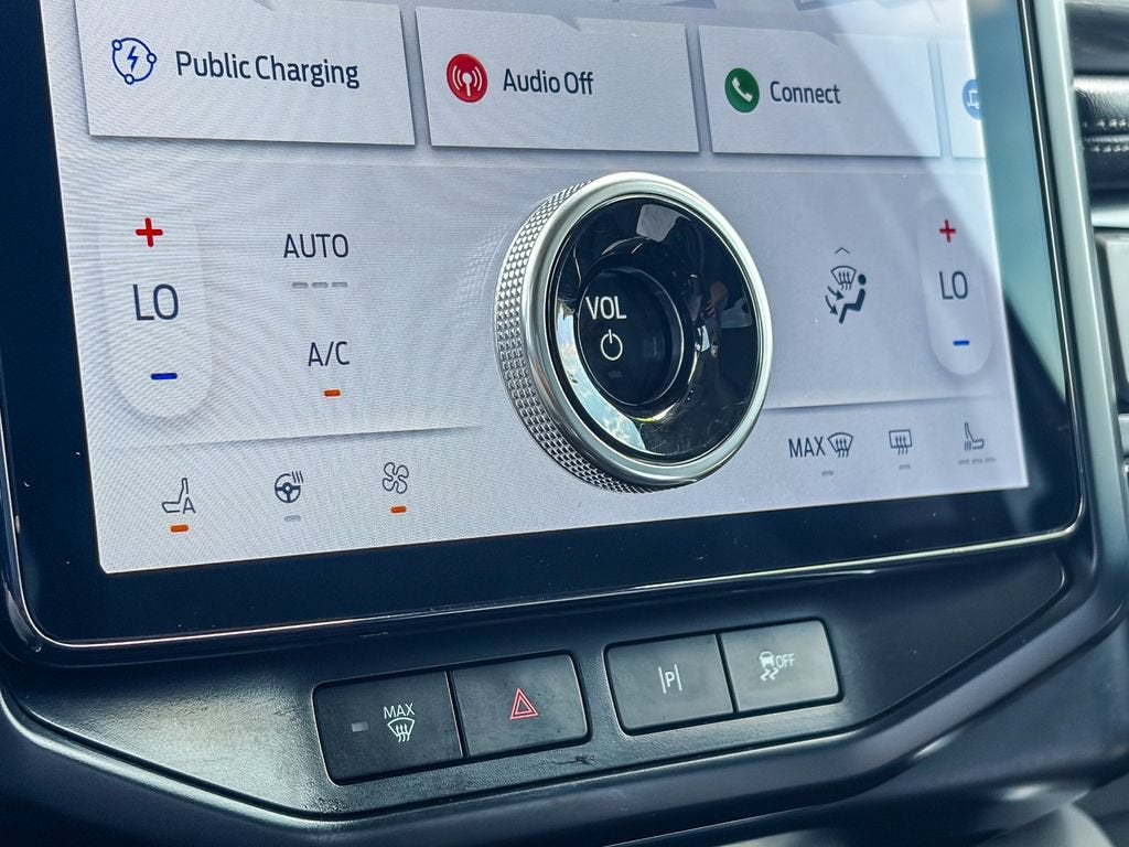 2024 Ford F-150 Lightning Flash