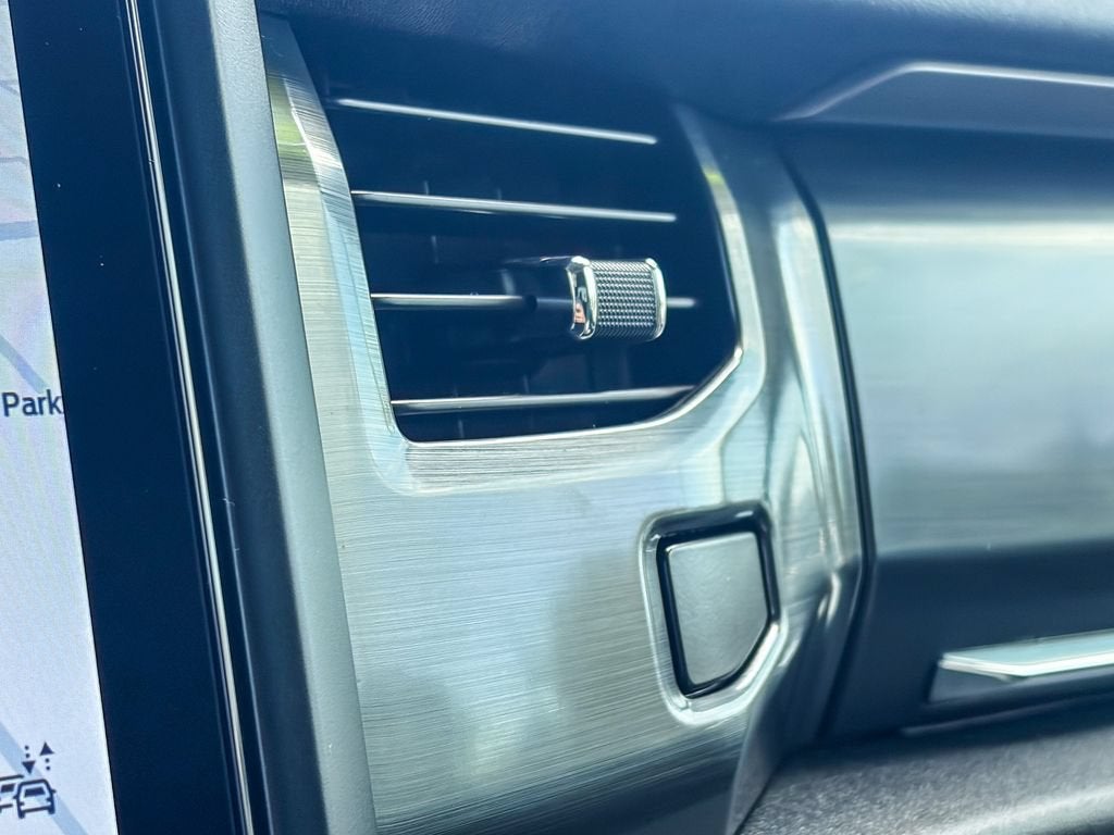 2024 Ford F-150 Lightning Flash