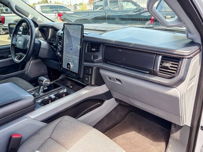 2024 Ford F-150 Lightning Flash