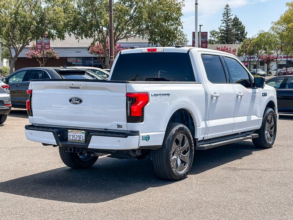 2024 Ford F-150 Lightning Flash