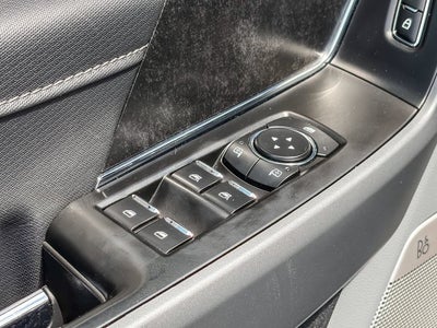2024 Ford F-150 Lightning Flash