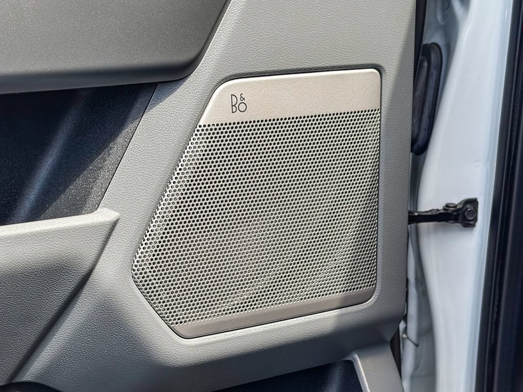 2024 Ford F-150 Lightning Flash