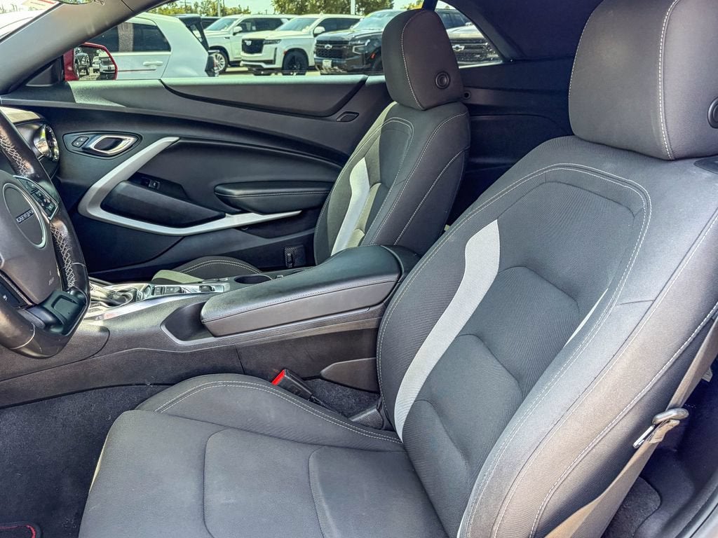 2020 Chevrolet Camaro 1LT