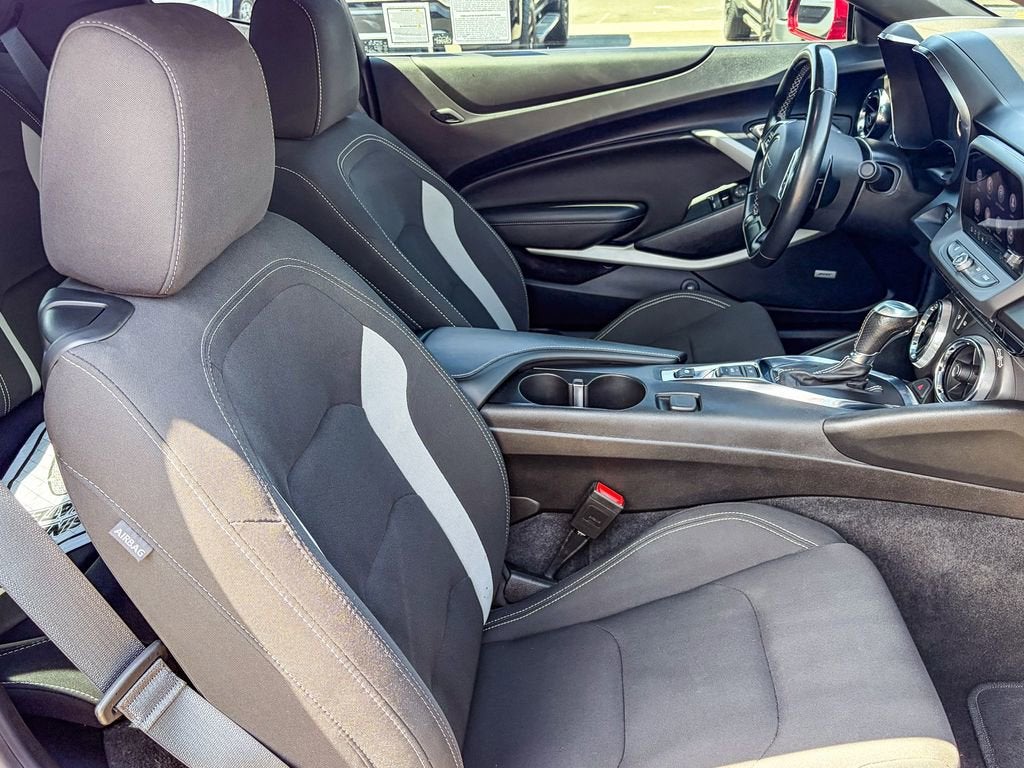 2021 Chevrolet Camaro LT1